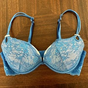 Victoria’s Secret bra